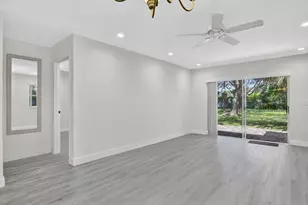 20846 Vinesta Cir, Boca Raton, FL 33433 - Photo 8