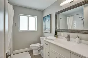 604 NE 25th Ave, Pompano Beach, FL 33062 - Photo 10