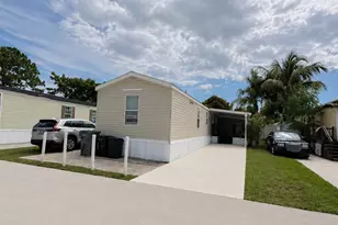 1331 Carefree Park Ave, West Palm Beach, FL 33415 - Photo 2
