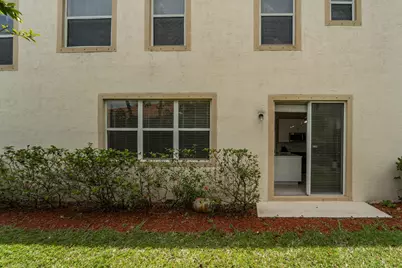 1780 Pierside Circle, Wellington, FL 33414 - Photo 18