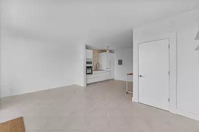 65 SE Spanish Trail #2020, Boca Raton, FL 33432 - Photo 10
