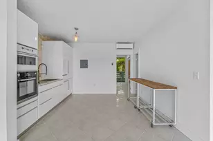 65 SE Spanish Trail, Boca Raton, FL 33432 - Photo 12