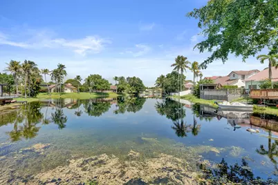 11725 Kimmie Drive, Cooper City, FL 33026 - Photo 10