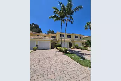 921 Imperial Lake Road, West Palm Beach, FL 33413 - Photo 1