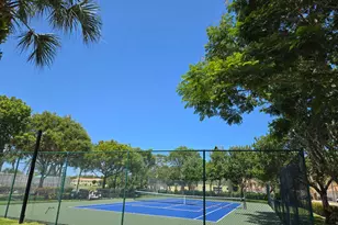 921 Imperial Lake Rd, West Palm Beach, FL 33413 - Photo 8