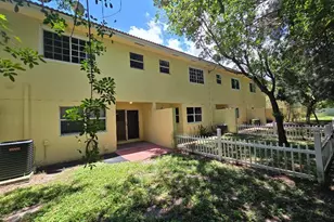921 Imperial Lake Rd, West Palm Beach, FL 33413 - Photo 2