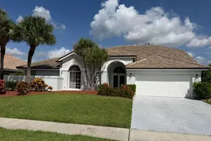 22257 Collington Dr, Boca Raton, FL 33428 - Photo 2