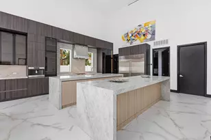 284 NE 7th St, Boca Raton, FL 33432 - Photo 20