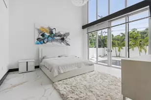 284 NE 7th St, Boca Raton, FL 33432 - Photo 40