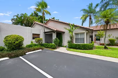 3018 Lakeshore Drive, Deerfield Beach, FL 33442 - Photo 32