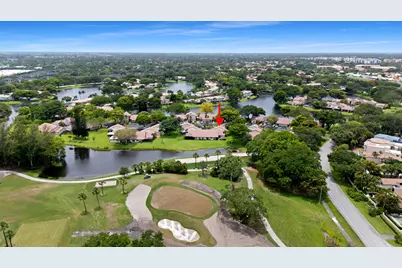 3018 Lake Shore Drive, Deerfield Beach, FL 33442 - Photo 4