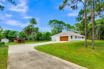 14817 97th Road N, West Palm Beach, FL 33412 - Photo 2