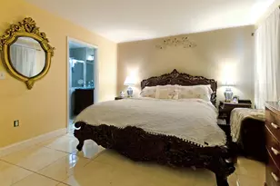 18324 SW 149th Pl, Miami, FL 33187 - Photo 16