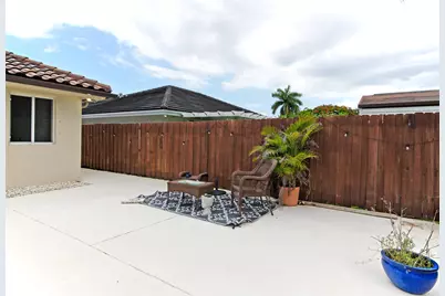 18324 SW 149th Place, Miami, FL 33187 - Photo 4
