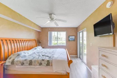 1590 S 42nd Circle #106, Vero Beach, FL 32967 - Photo 16