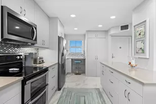 511 Bayshore Dr, Fort Lauderdale, FL 33304 - Photo 14