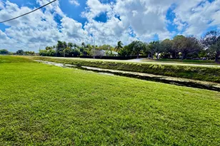2821 Duke Ln, Delray Beach, FL 33445 - Photo 8