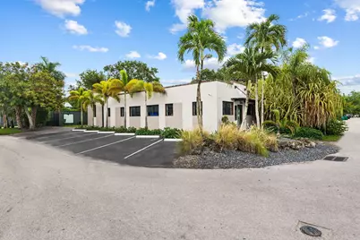 602 SW 12th Avenue, Fort Lauderdale, FL 33312 - Photo 2