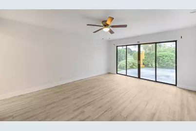 13867 Eastpointe Way, Palm Beach Gardens, FL 33418 - Photo 16