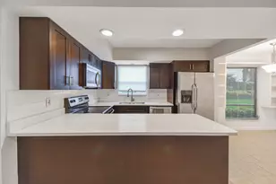 13867 Eastpointe Way, Palm Beach Gardens, FL 33418 - Photo 8