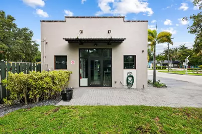 602 SW 12th Avenue, Fort Lauderdale, FL 33312 - Photo 4