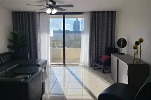 2500 Parkview Dr, Hallandale Beach, FL 33009 - Photo 4