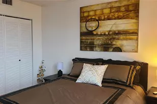 2500 Parkview Dr, Hallandale Beach, FL 33009 - Photo 20