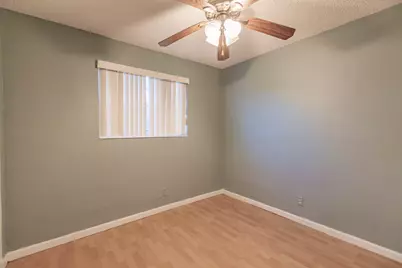 [Address not provided], Lauderdale Lakes, FL 33309 - Photo 18