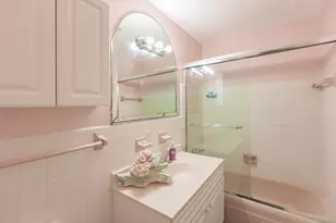 [Address not provided], Lauderdale Lakes, FL 33309 - Photo 20