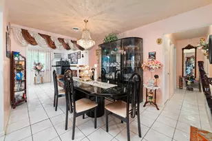 4460 NW 3rd Pl, Plantation, FL 33317 - Photo 6