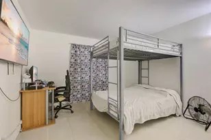 3777 NW 78th Ave NW, Hollywood, FL 33024 - Photo 14