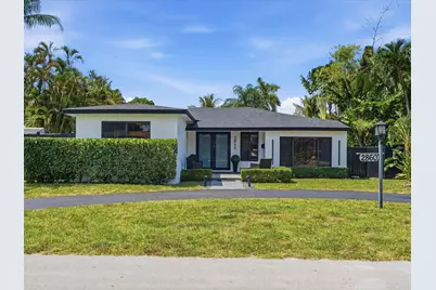 2860 Monroe Street, Hollywood, FL 33020 - Photo 1