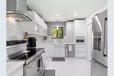 2860 Monroe Street, Hollywood, FL 33020 - Photo 10