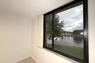 3757 Victoria Dr, West Palm Beach, FL 33406 - Photo 16