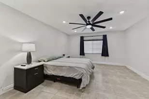 9 NE 19th Ct, Wilton Manors, FL 33305 - Photo 10