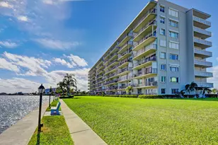 801 Lake Shore Dr, Lake Park, FL 33403 - Photo 36