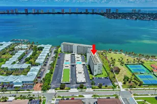 801 Lake Shore Dr, Lake Park, FL 33403 - Photo 40