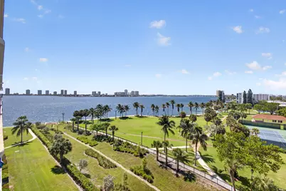 801 Lake Shore Drive #716, Lake Park, FL 33403 - Photo 4