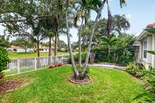 2774 Livingston Ln, West Palm Beach, FL 33411 - Photo 14
