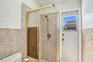 3375 W Point Dr, Cooper City, FL 33026 - Photo 36
