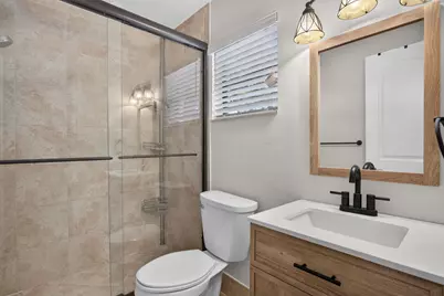 539 NW 36th Avenue, Deerfield Beach, FL 33442 - Photo 12