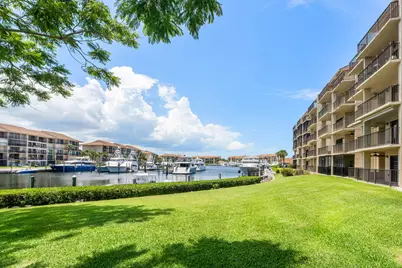 1301 Seafarer Circle #403, Jupiter, FL 33477 - Photo 4
