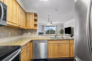 2016 Alta Meadows Ln, Delray Beach, FL 33444 - Photo 10