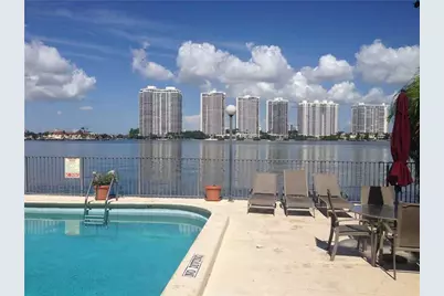 17500 N Bay Road #S508, Sunny Isles Beach, FL 33160 - Photo 2