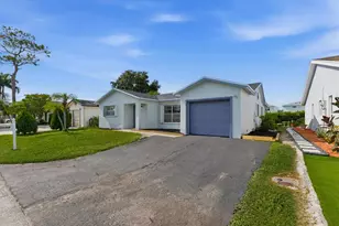 7198 E Pine Forest Cir Circle E, Lake Worth, FL 33467 - Photo 4