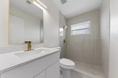 7198 E Pine Forest Cir Circle E, Lake Worth, FL 33467 - Photo 16