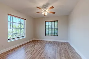 2161 NE 68th St, Fort Lauderdale, FL 33308 - Photo 8