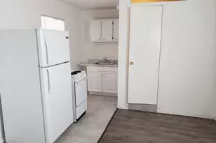 2467 NW 90th St, Miami, FL 33147 - Photo 12