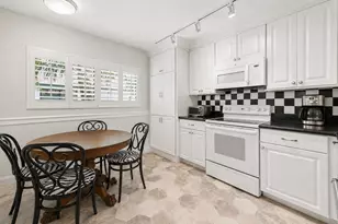 15234 Lakes of Delray Blvd, Delray Beach, FL 33484 - Photo 6