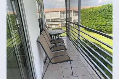 117 Brighton C #117, Boca Raton, FL 33434 - Photo 2
